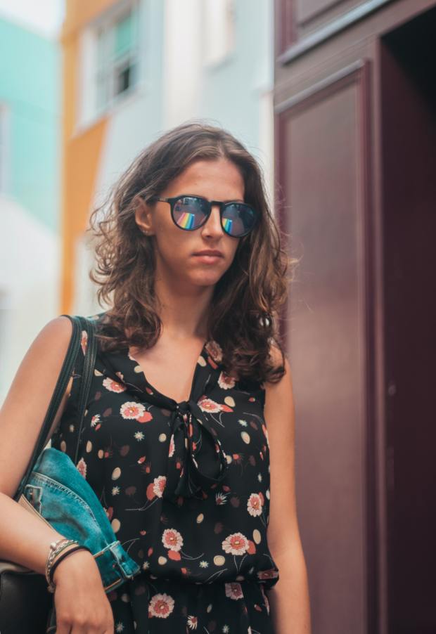 nalaka-daundaratne-woman