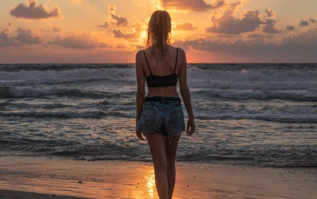 nalaka-daundaratne-women-freedom